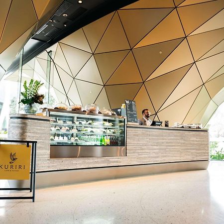 Pullman Auckland Airport Hotel Buitenkant foto KURIJI