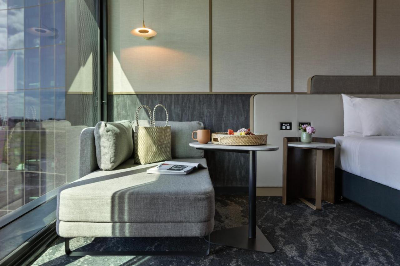 Pullman Auckland Airport Hotel Buitenkant foto Deluxe Room