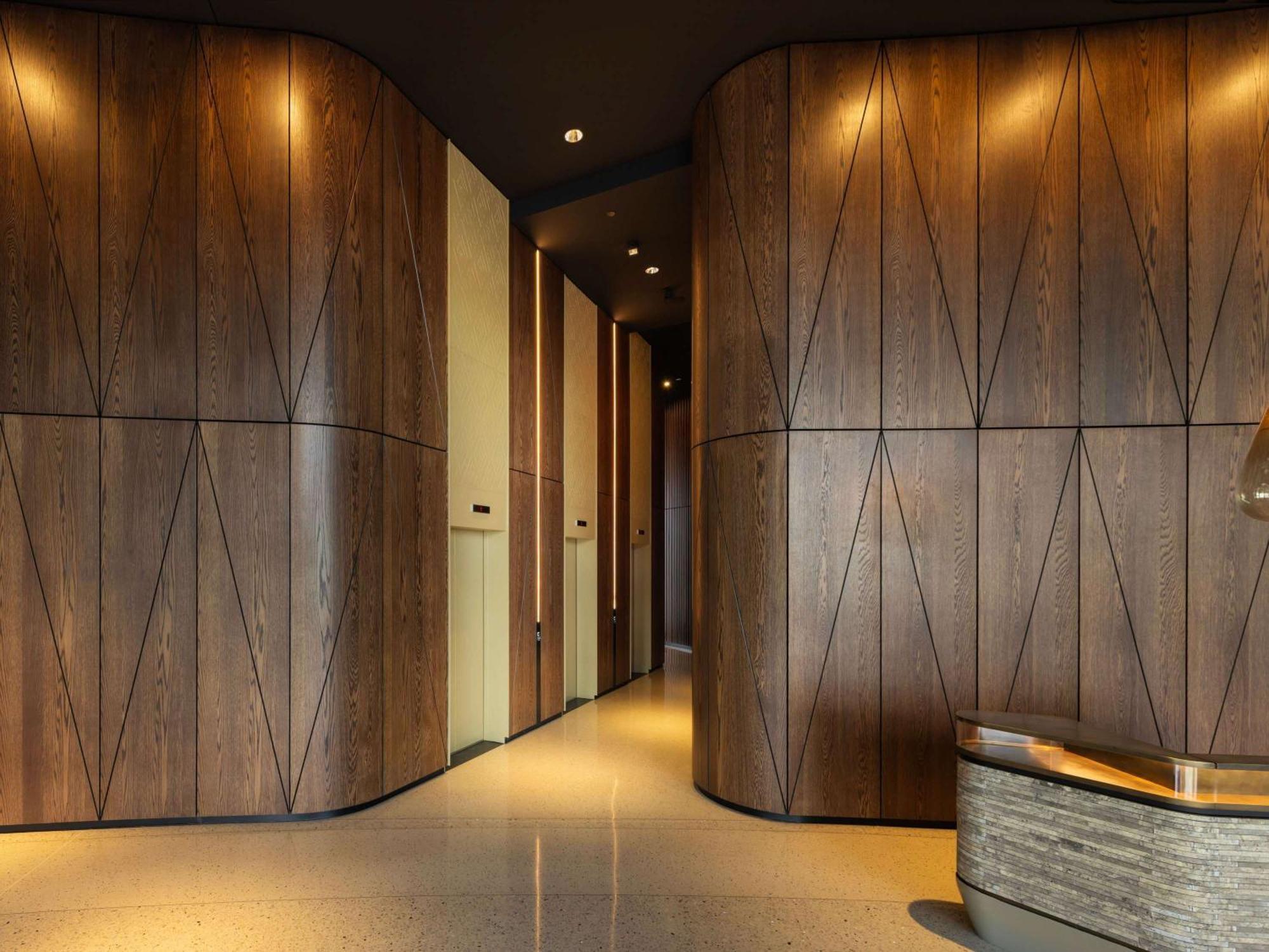 Pullman Auckland Airport Hotel Buitenkant foto The interior of the hotel